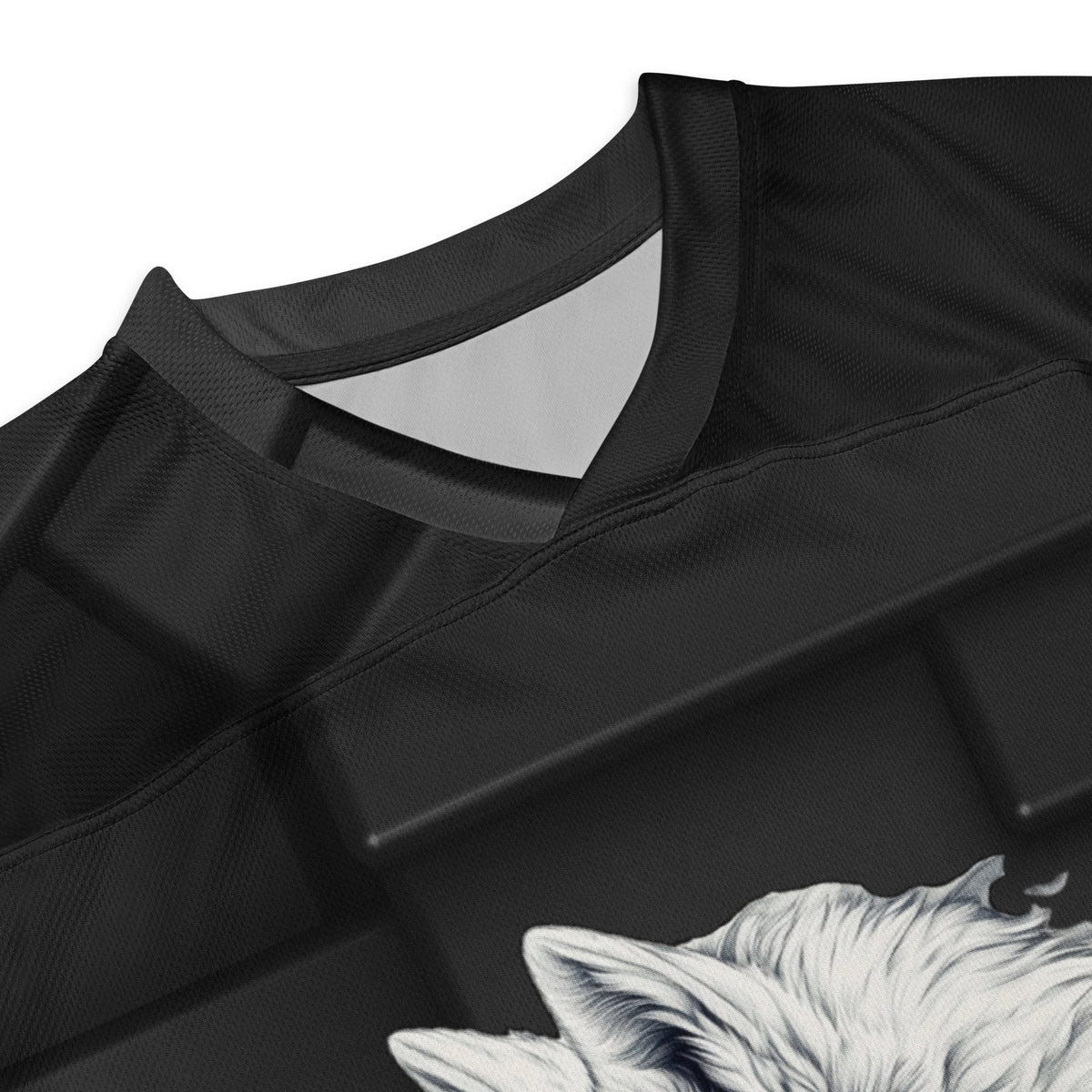 Alpha Wolf - Recycled hockey fan jersey - BBairt
